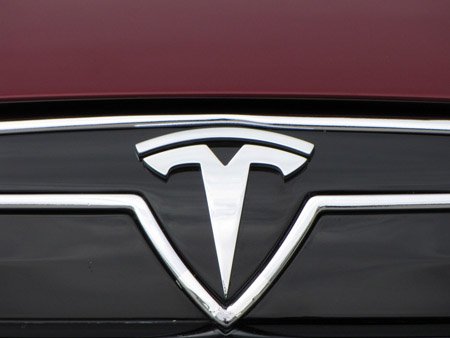 Что мы знаем на сегодня о Tesla Model X ?