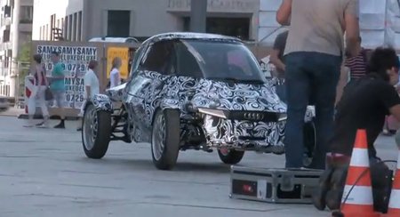 Прогулка Audi Urban Concept по центру Берлина, скорее всего, была запланированной рекламной акцией