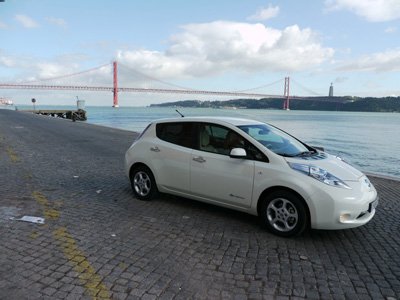 Лиссабон: испытание одного из предсерийных вариантов Nissan Leaf