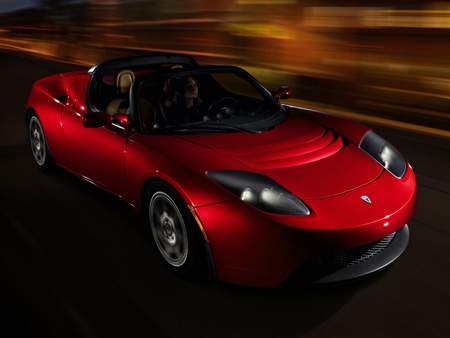 Пока единственная модель компании - Tesla Roadster